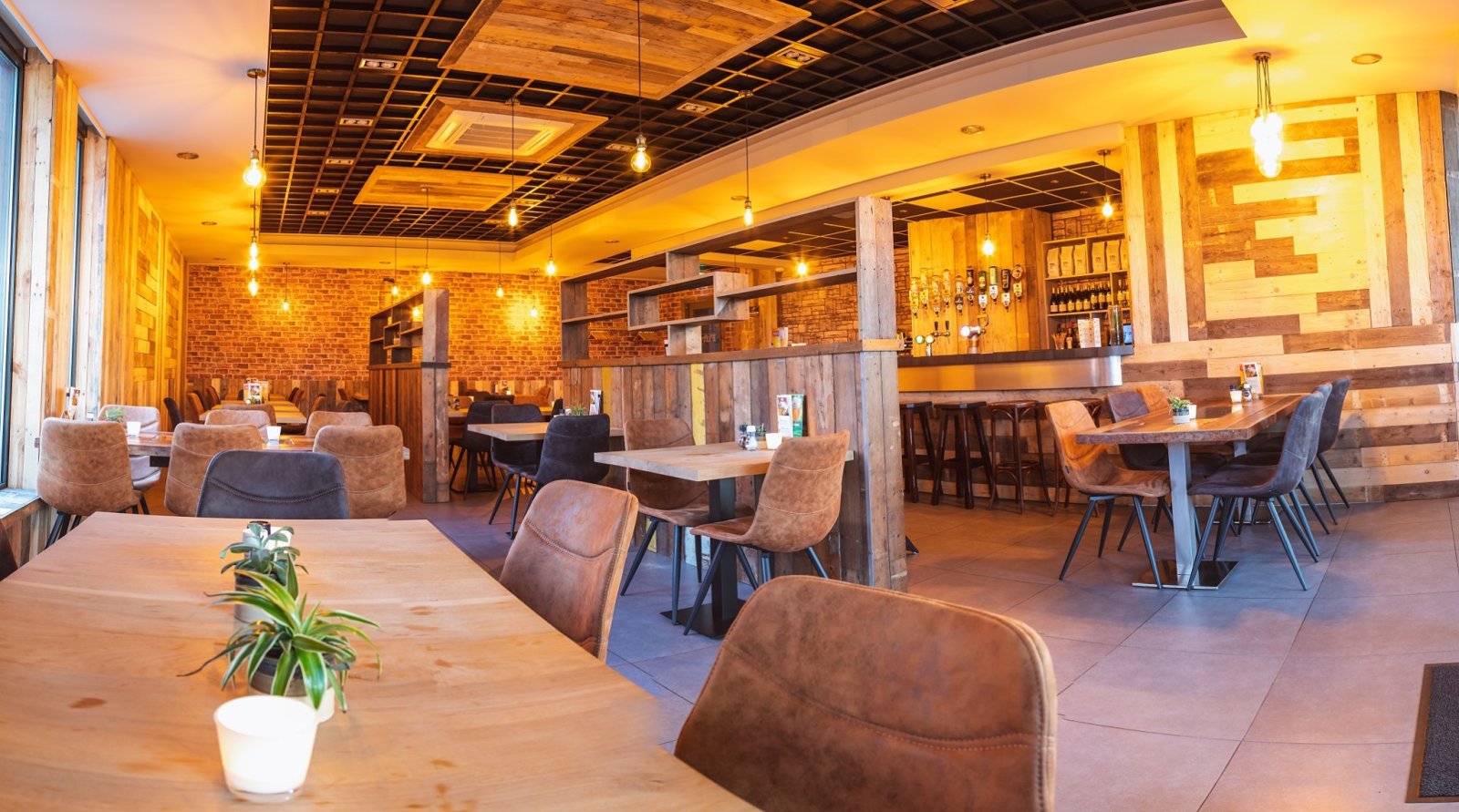 Fifty50 Bar & BBQ Tilburg